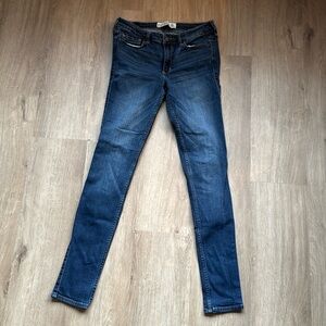 Abercrombie Super Skinny Jeans